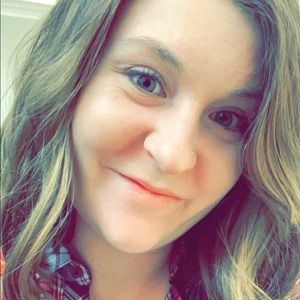 Meet your Posher, Jena